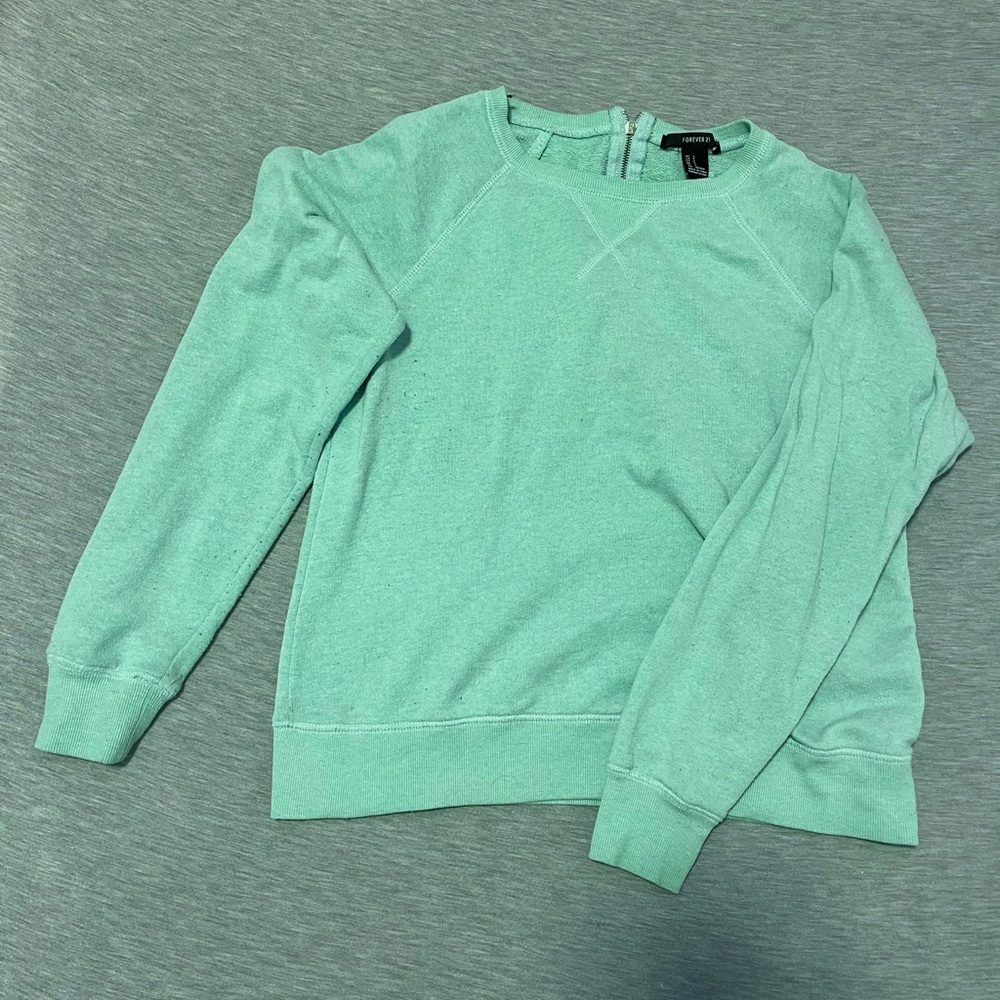 Mint green forever 21 sweatshirt with zipper detail
